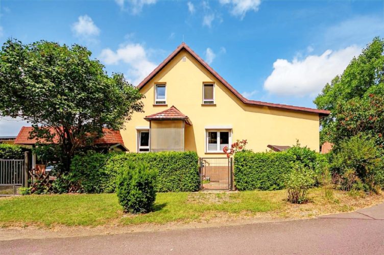 Renovierte Ferienwohnung in Görden mit Garten und Grill